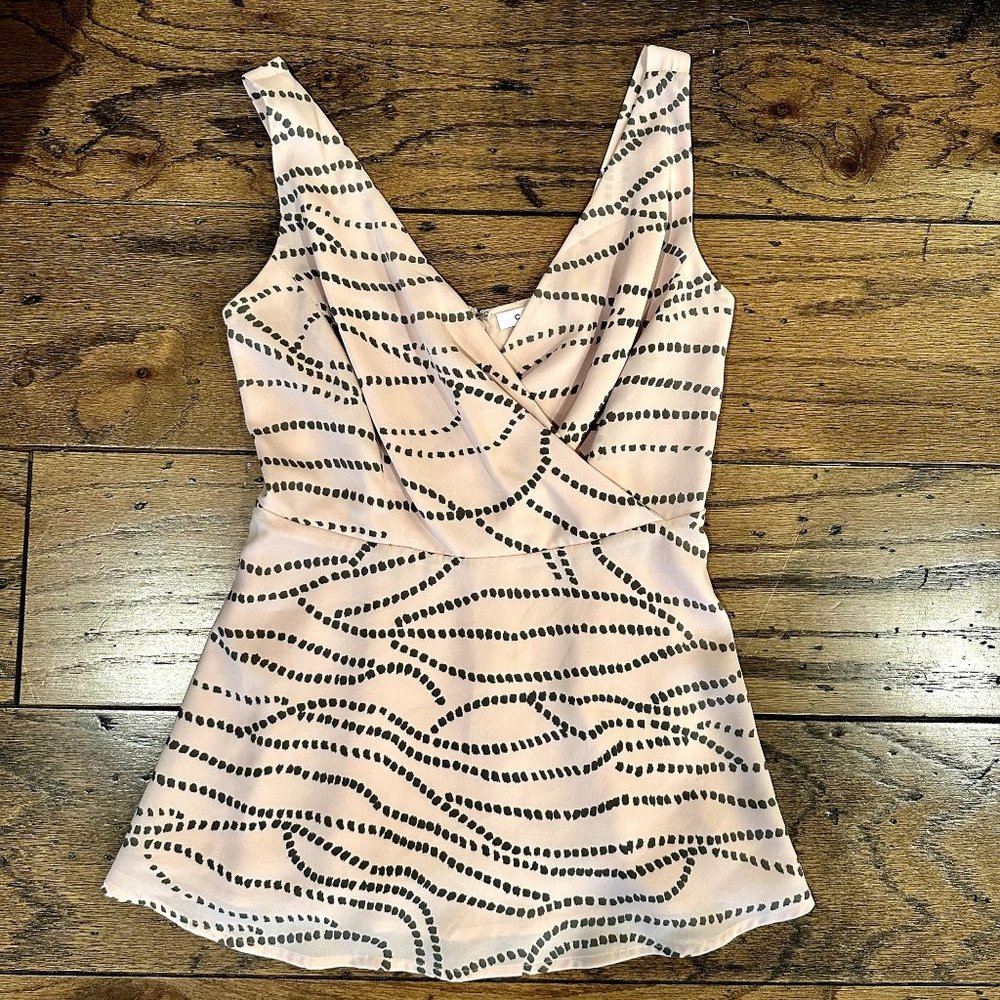 Size: 0 CAbi EUC Pink & Gray Sophia Cami Top # 273 Faux Wrap, Peplum Top